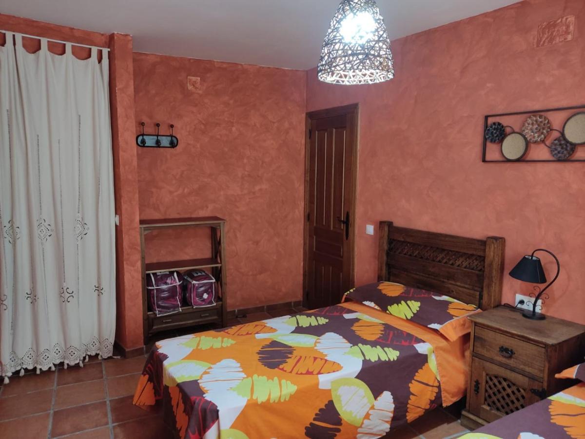 Casa Rural La Torreta En El Rincon De Ademuz Castielfabib Bagian luar foto