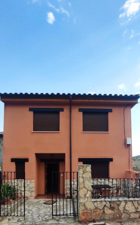 Casa Rural La Torreta En El Rincon De Ademuz Castielfabib Bagian luar foto